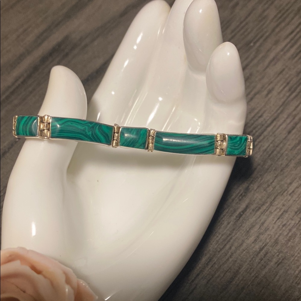 Luxurious Vintage Green Malachite & Silver Bracelet!!